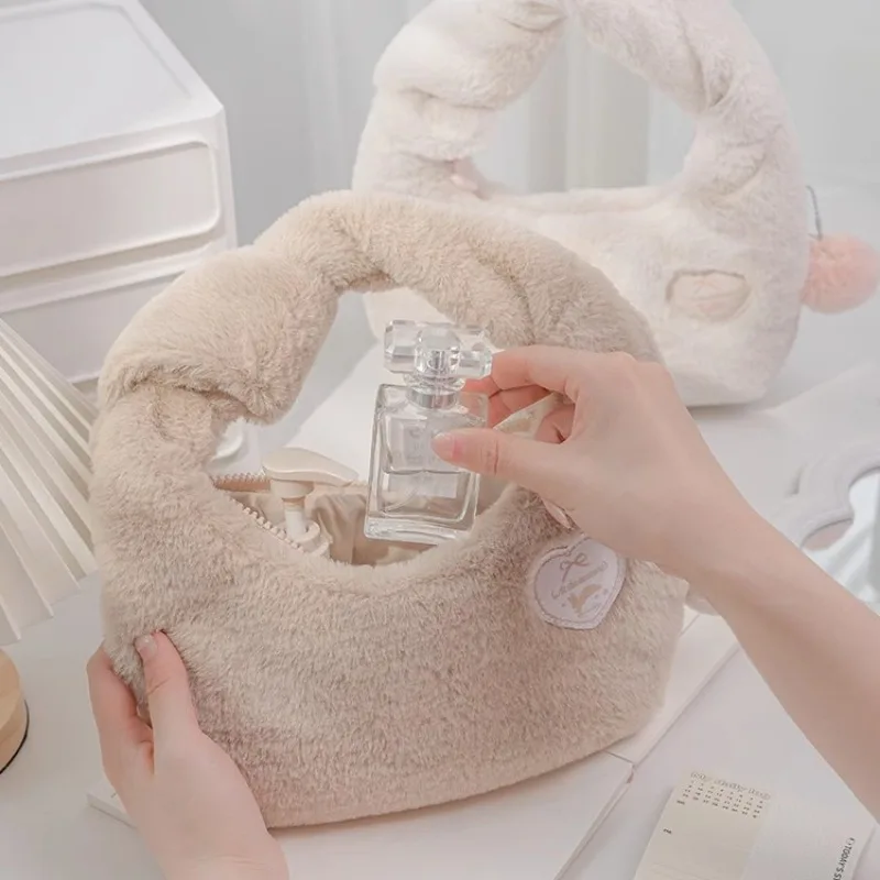 Xiuya Cute Plush Womens Handbag Cartoon Small Fluffy Kawaii Lolita Jk Casual Shoulder Bag New Fashion Exquisite Ladies Hobos Bag