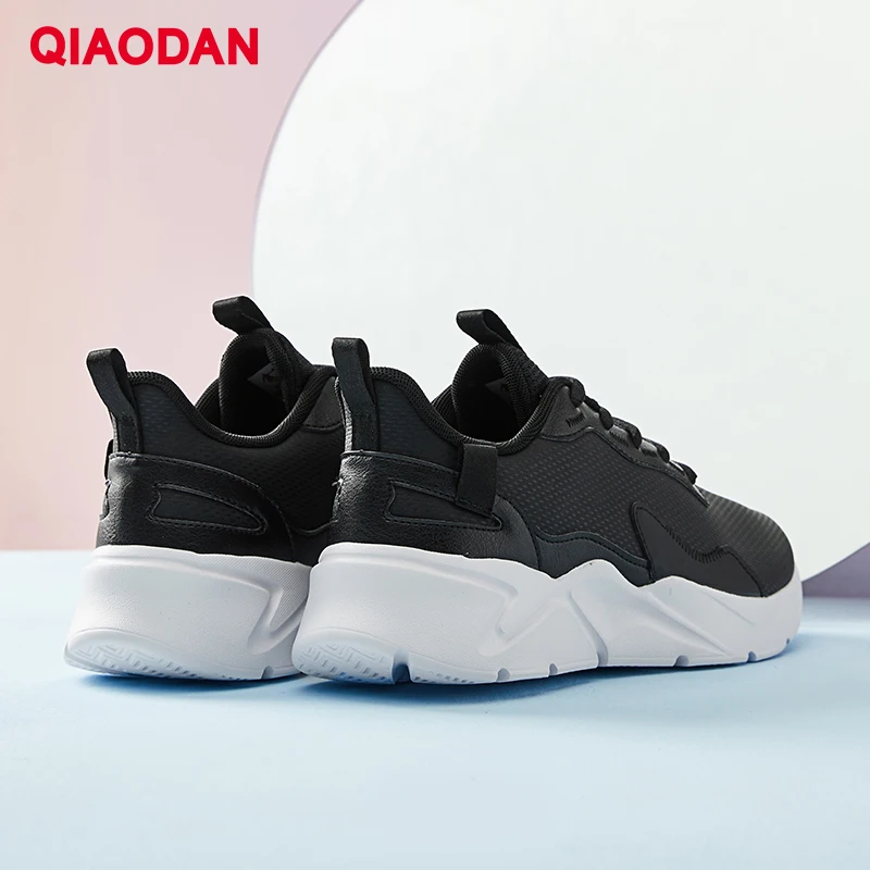 QIAODAN Running Shoes for Women 2023 New Fashion High Quality Comfortable Breathable Lightweight Casual Sneakers XM36200213B