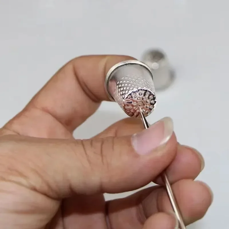 10 Pcs/set Household Conveneince DIY Sewing Tools Finger Protector Antique Hard Sewing Thimble Needles Sewing Accessoires