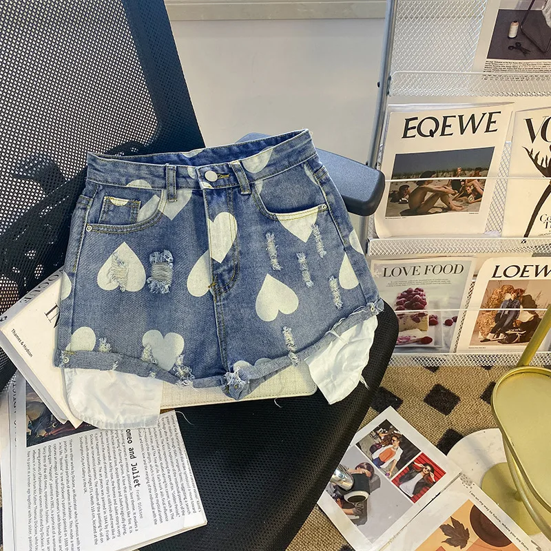 

Blue High Waist Love Pattern Curling A Word Denim Shorts Women Summer 2024 New Loose Wide-leg Hole Y2k Shorts