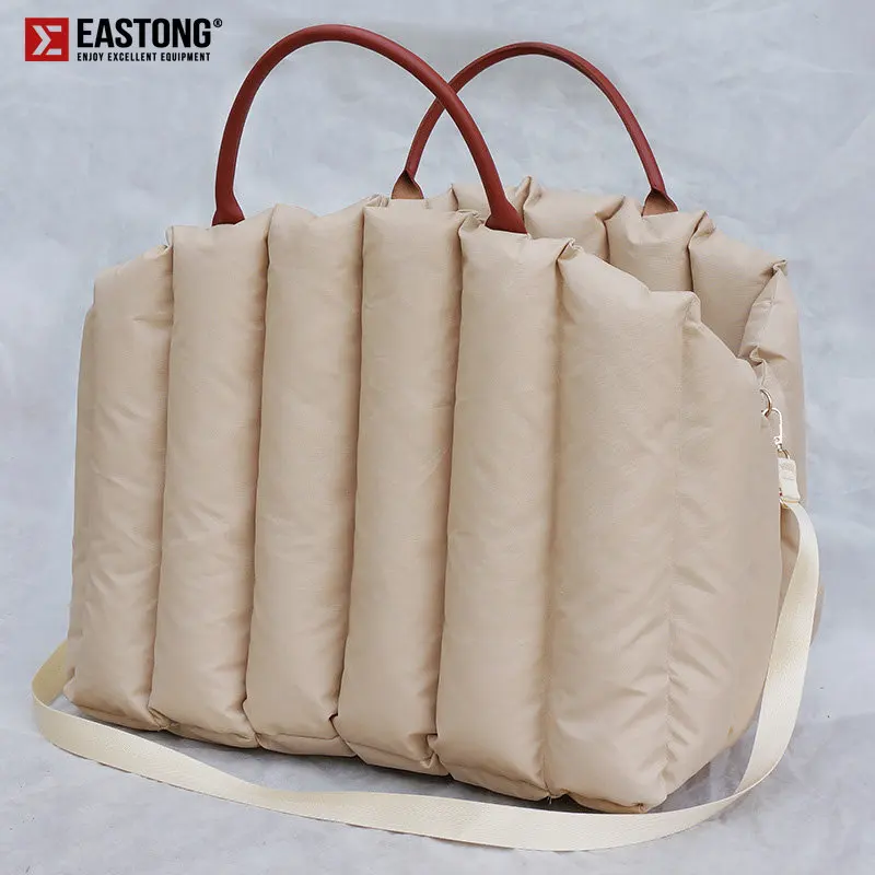 

Designer Pet Bags Luxury Cat Carrier Puppy Handbag Shoulder Bag Outdoor Dog Accessories Kitten Pet Items Backpack For Small Dogs