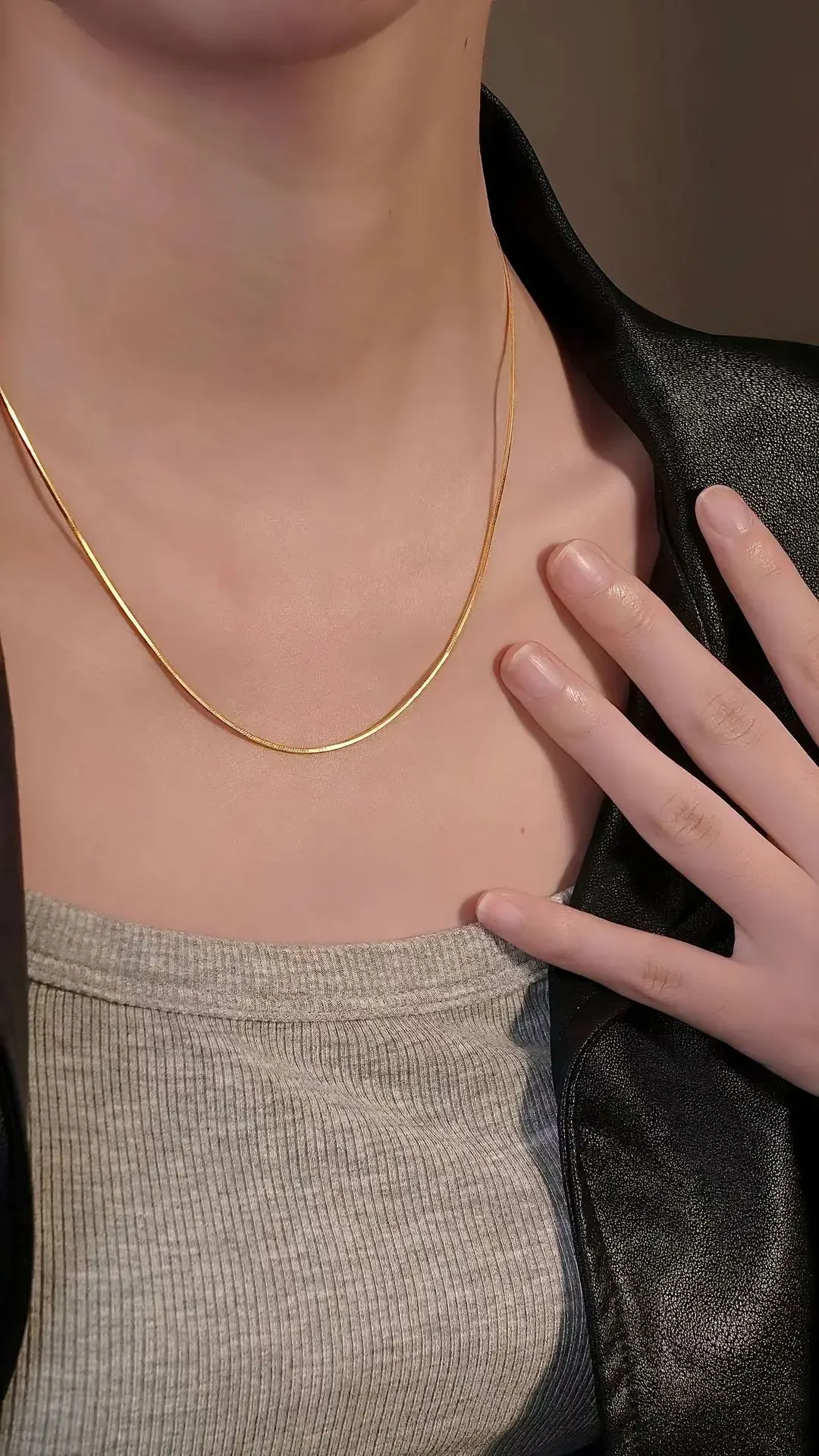 9999 real gold 24K yellow gold snake bone chain necklace simple temperament clavicle chain
