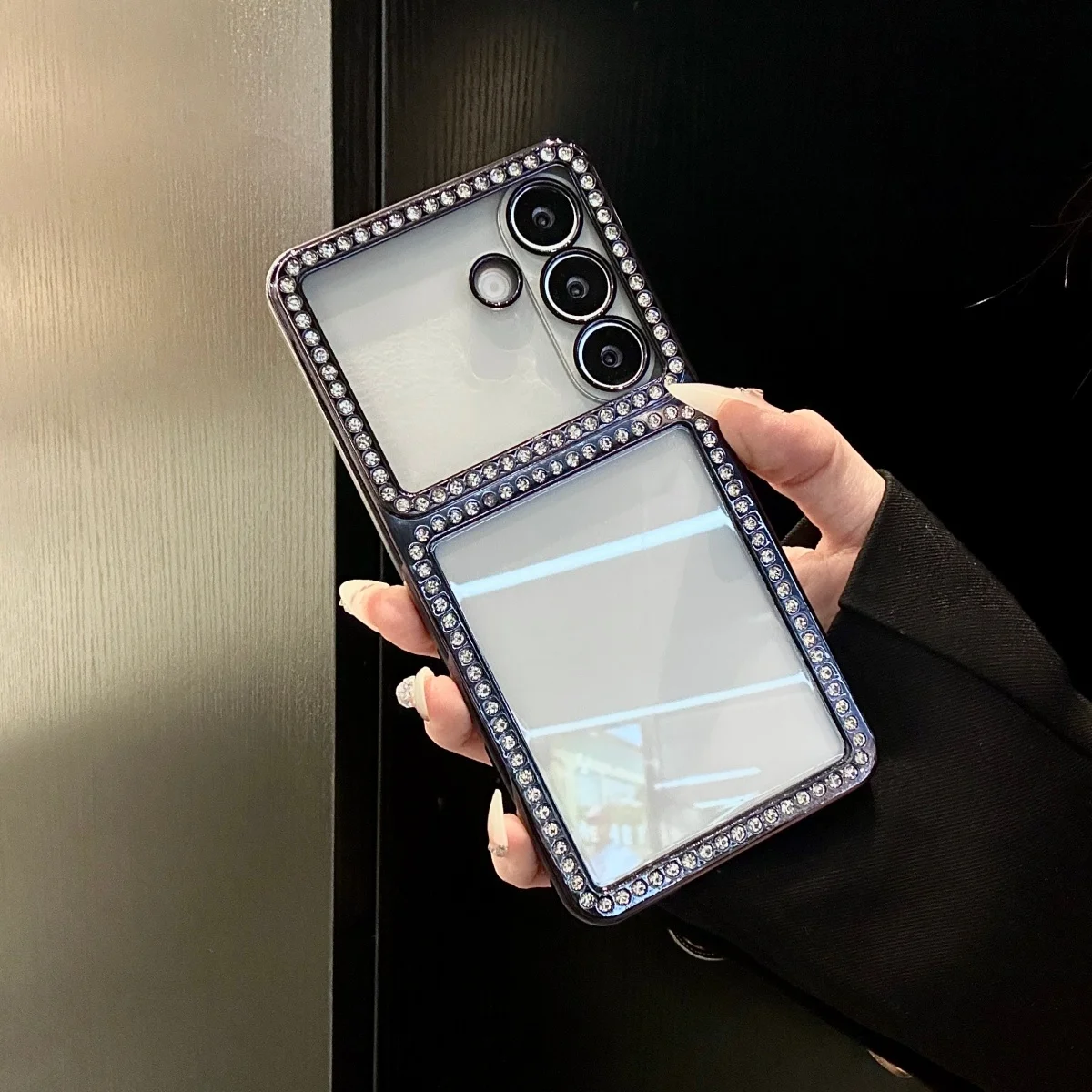 Elegant Glitter Diamond Clear Phone Case with Rhinestone Accents and Shockproof Design