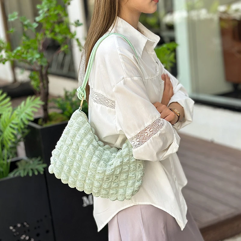 Canvas Wrinkle Bag for Women Shoulder Bags Pleated Bubbles Handbags Padded Casual Underarm Quilted Bag Tote Cloud Bag Purse