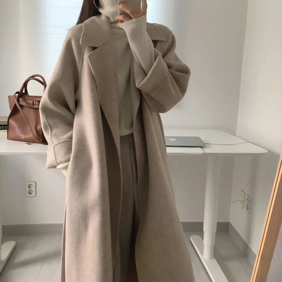 Description Picture 6 of itemWoolen coat for women Korean style autumn and winter French niche lazy style woolen coat loose temperament mid-length