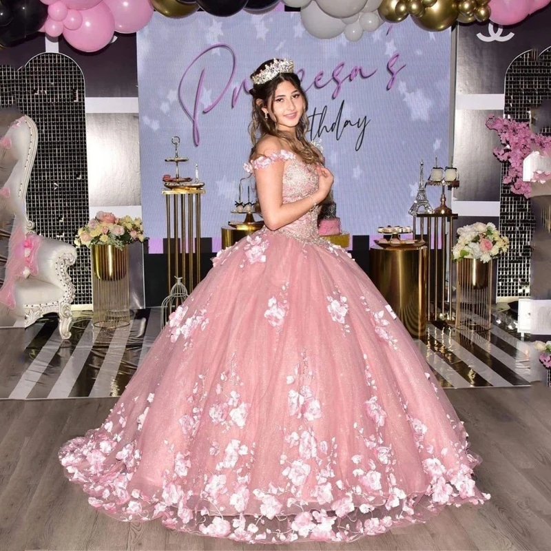 

Pink Quinceanera Dresses Ball Gown Off Shoulder Puffy Sweet 16 Dress 3D Rose Flowers Celebrity Graduation Party Gowns