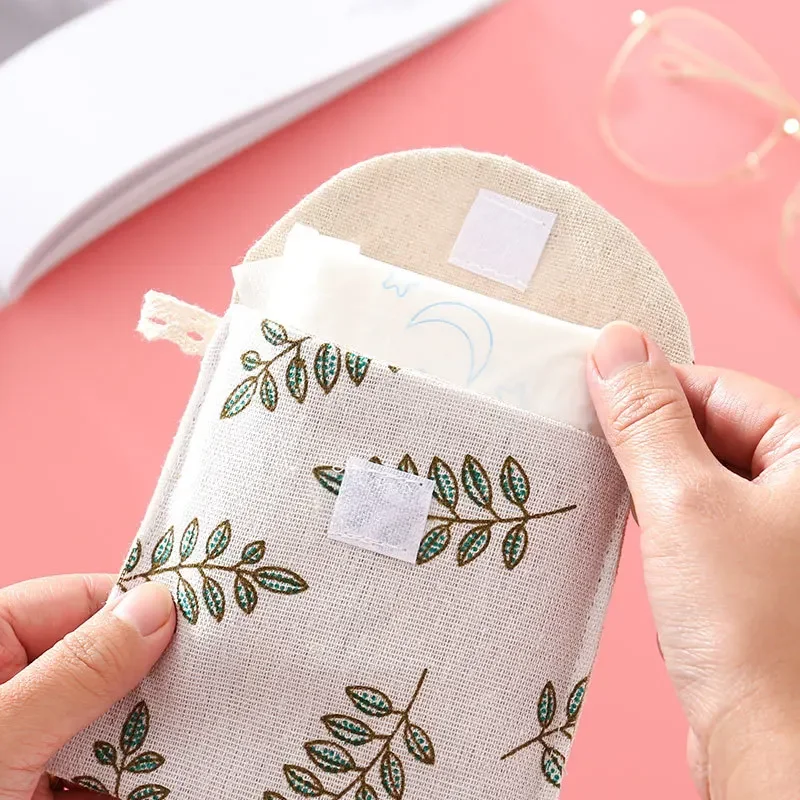 Portable Women Cosmetic Organizer Sanitary Napkin Storage Bag Girls Ladies Cute Coin Card Sanitary Pad Pouch Small Cosmetic Bag 5
