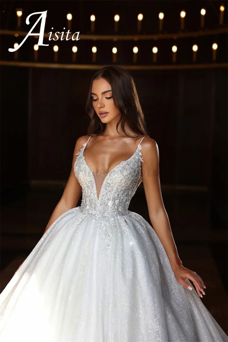 A-Line Glitter Shiny Wedding Dress Sequins Spaghetti Strap Bride Dresses Backless V-Neck Wedding Gown For Women Customized
