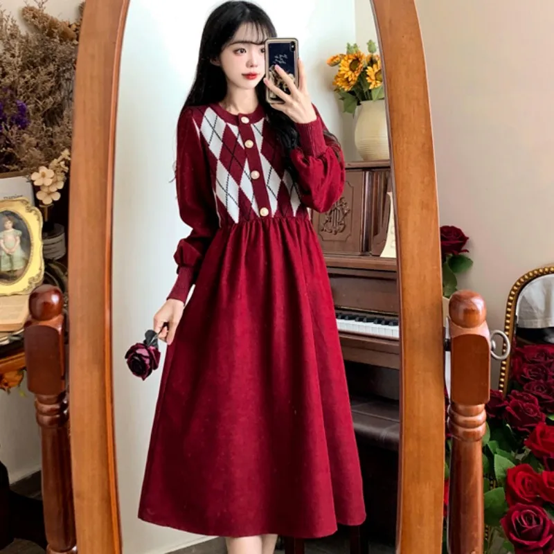 

2023 New Autumn Winter Dress Large Women's Lingge Fake Two Piece Knitted Hepburn Style High Waist Slim Splice Free Shipping