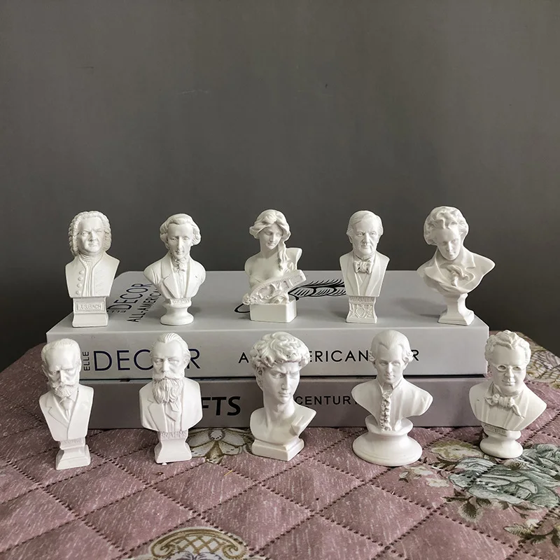 

Mini Chopin Bach Mozart Musicians resin imitation plaster human head statue literary model art sketch ornaments Room Decoration