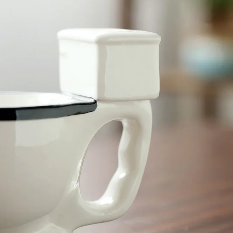 Toilet Bowl Coffee Mug - كوب قهوة سيراميك بتصميم م...