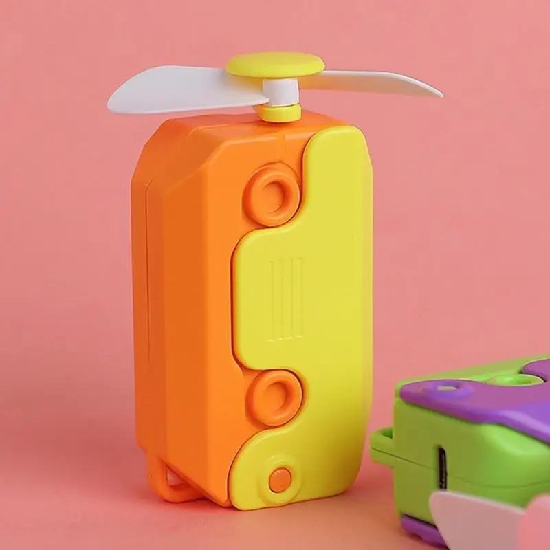 Fidgets 장난감 기능을 갖춘 미니 USB 충전식 휴대용 팬 사무실 학교 여행을위한 귀여운 당근 디자인 휴대용 896C