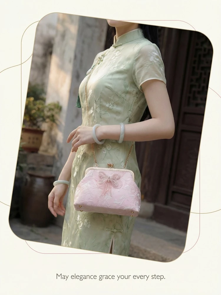 Chinese Style Butterfly Embroidery Clutch Vintage Lace Kiss Lock Handbag Elegant Evening Bag with Gold Chain for Women