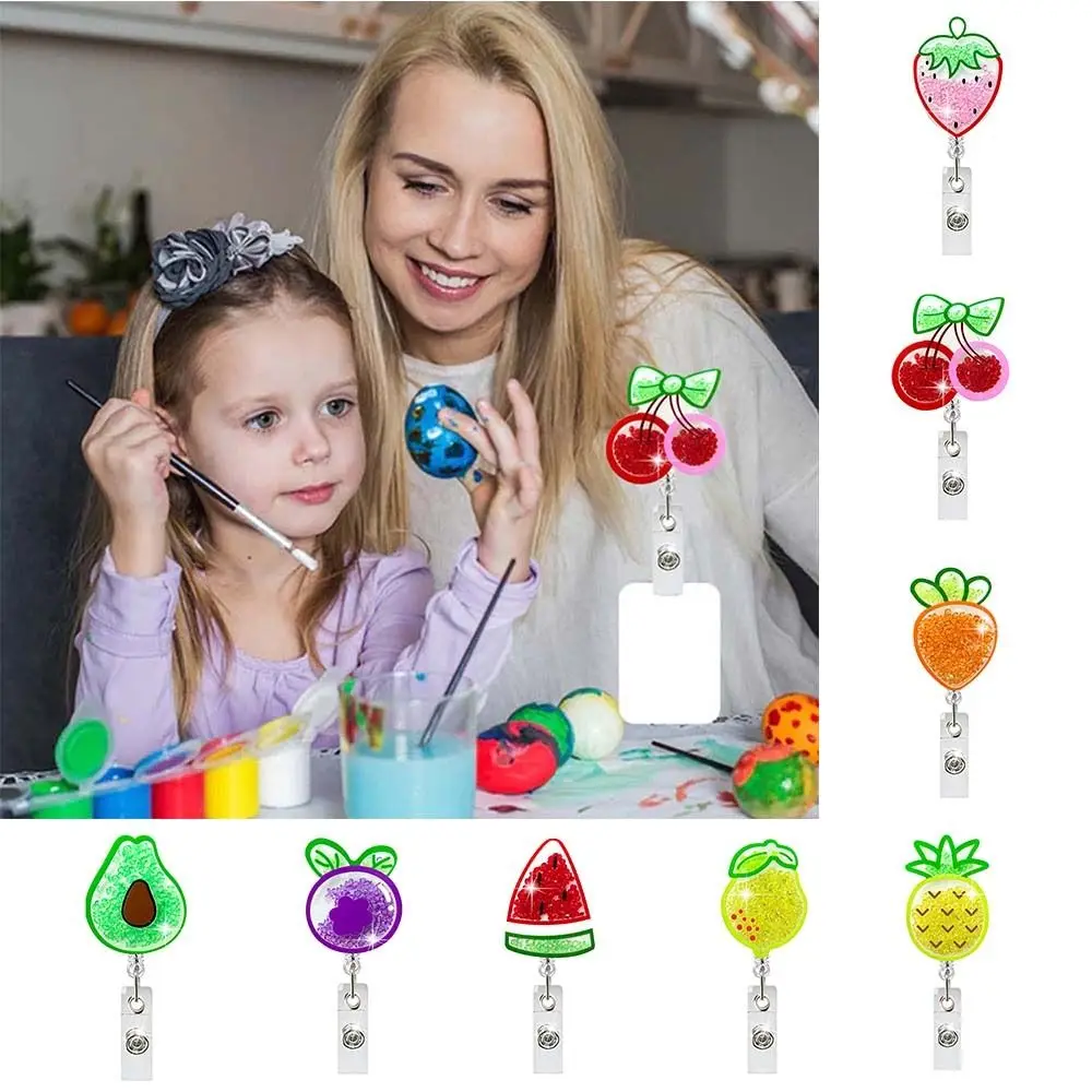 Porta Badge Retrattile Con Bobina Di Badge Quicksand Di Frutta Del Fumetto Con Porta Badge Porta Badge Con Clip A Coccodrillo Rotante 360