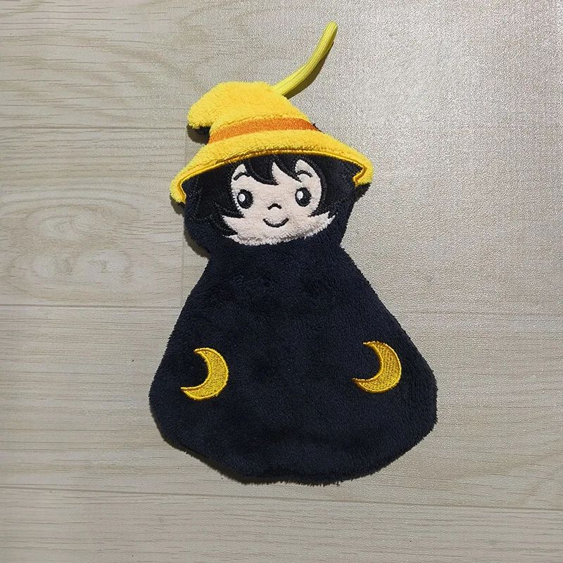 Black Cat Cartoon Hand Towel - Soft & Absorbent Coral Fleece for Kids - Halloween Pumpkin Design for Bathroom & Kitchen Use