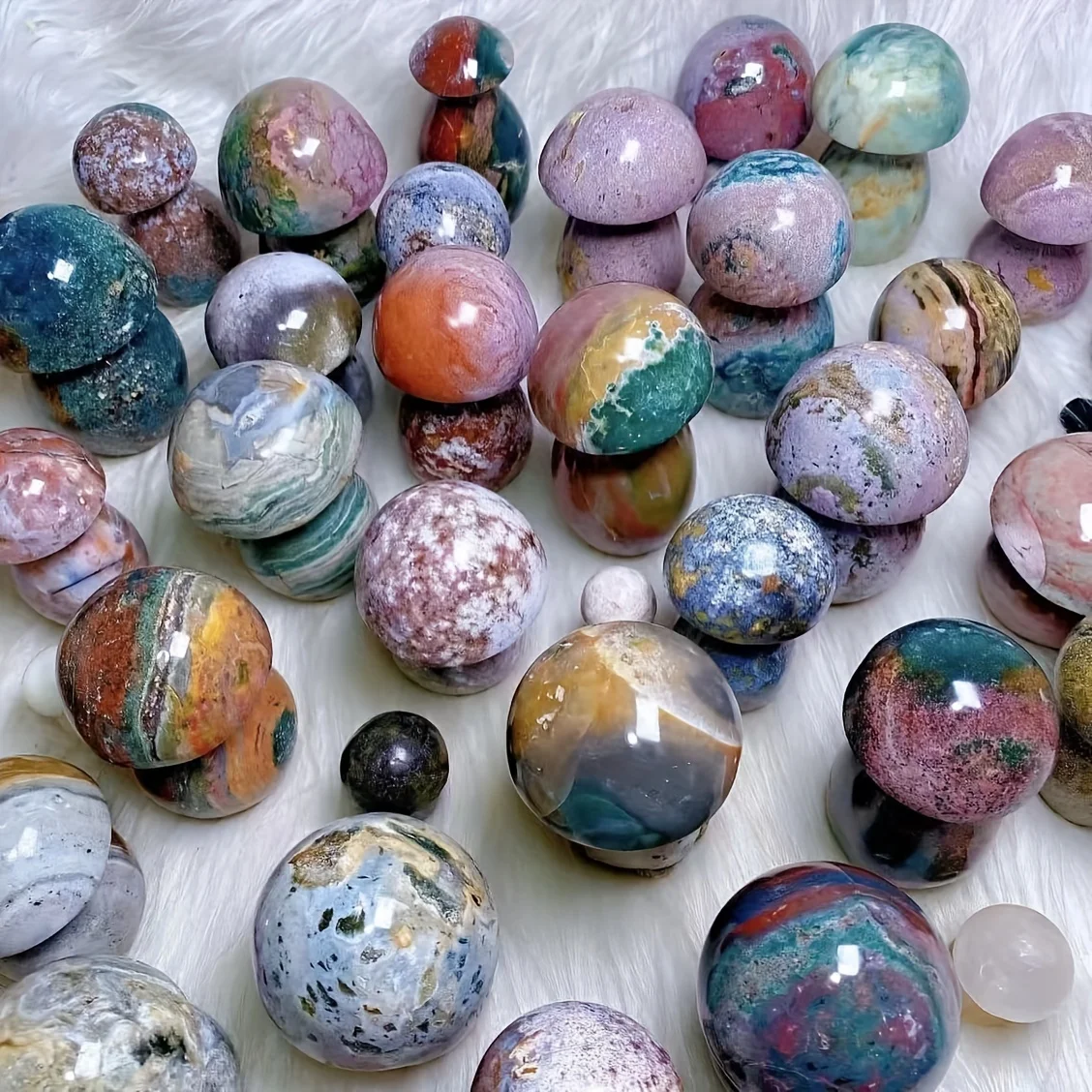 Natural Ocean Jasper Mushrooms, Particle Polished Stones, Plam Stone, Crystal, Chakra Stones, Fishing Tank Filler,