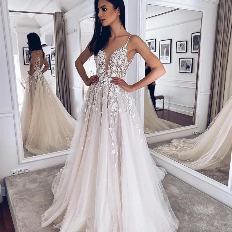 

Spaghetti Straps Wedding Dresses Sexy Bacless A-line Long Bride Dress Appliques Beading Vestido De Noiva Plus Size