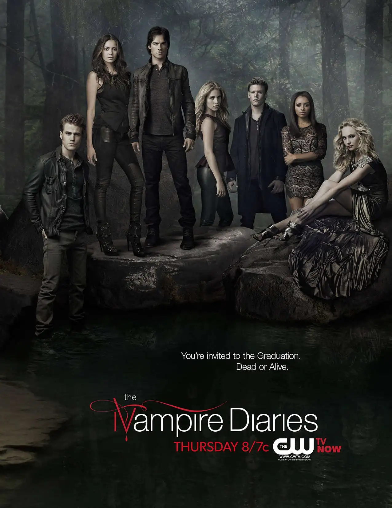Vampire Diaries Livre Poster The Vampire Diaries - Stefan, Damon, Elena - Toile 30x45 Cm - Déco Murale Moderne Ghost Vinyle