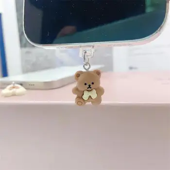 Simpatico ciondolo con tappo antipolvere per telefono 2D Little Bear adatto per iPhone per la decorazione dell'accessorio con tappo antipolvere con interfaccia Samsung Type-C 1