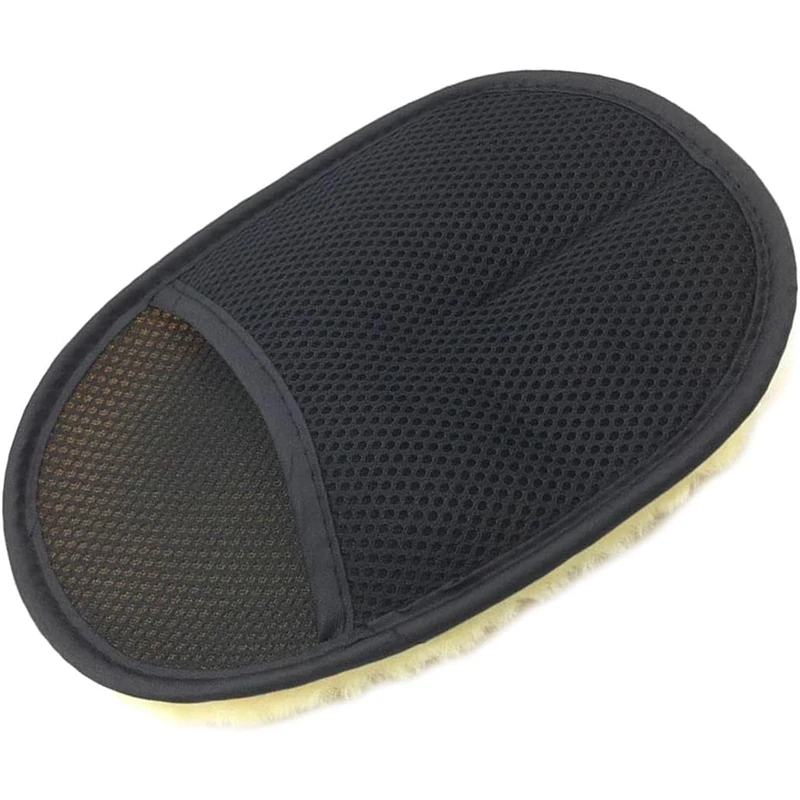 Viac mikrovláknových rukavíc vedľa seba