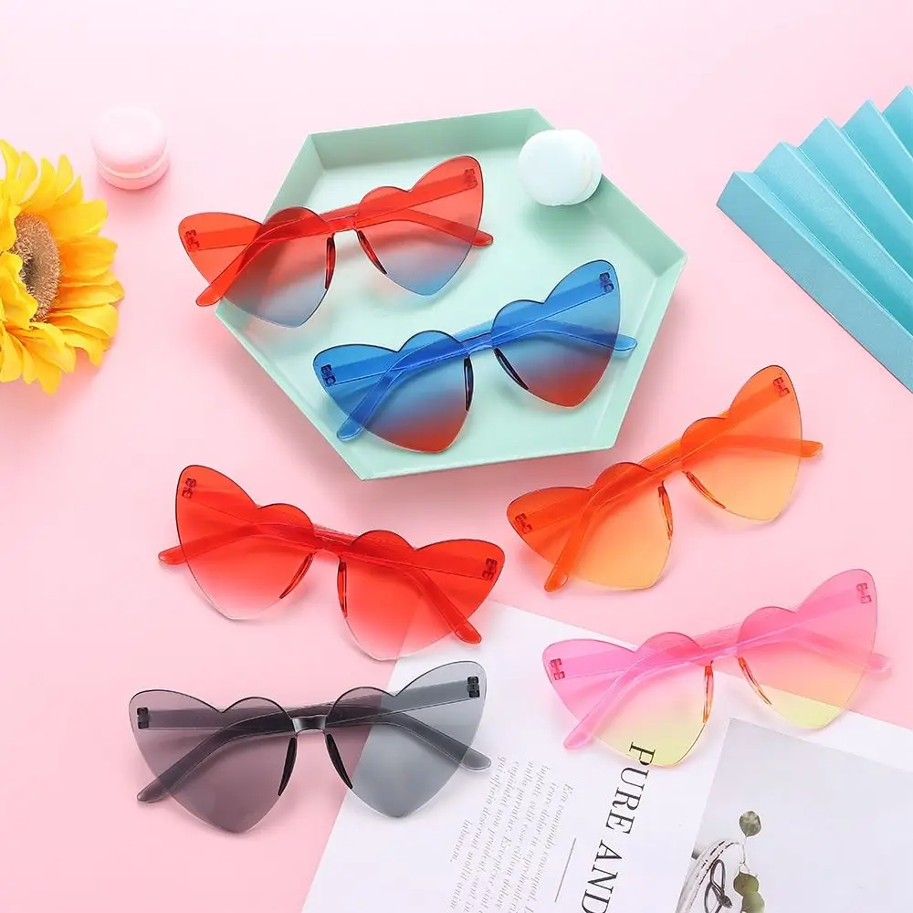 

Gradient Lenses Heart-shaped Sunglasses Colorful Rimless Heart Shades UV400 Protection Trendy Sun Glasses