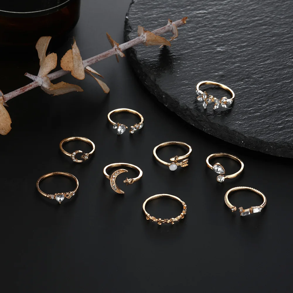 New Boho Gold Color Heart Rings Set For Women Vintage Geometric Cross Pearl Butterfly Finger Ring Female Trendy Jewelry Gifts