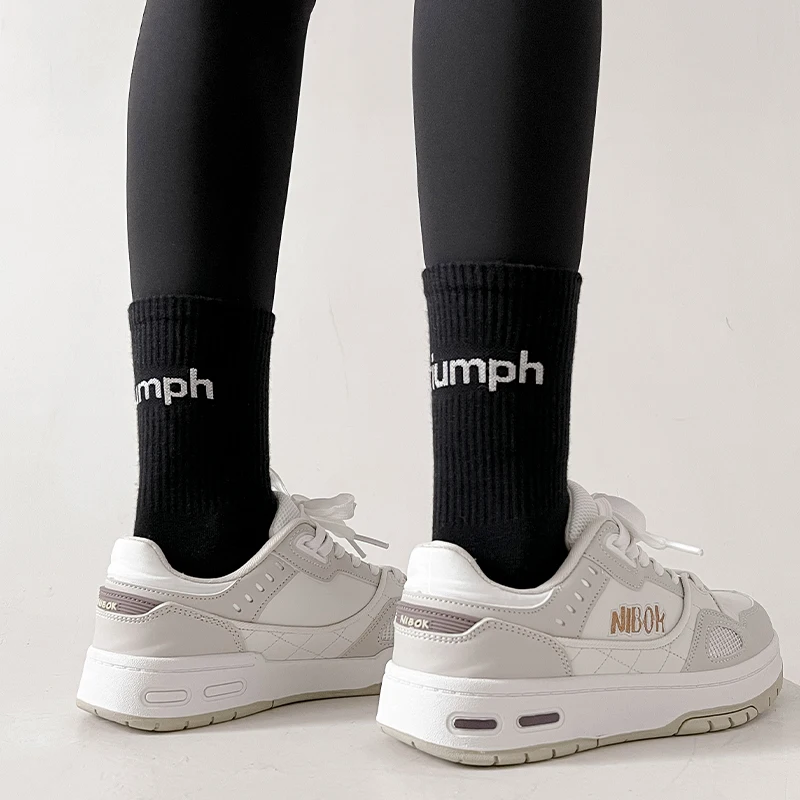 6 Pairs of Women's Spring and Autumn Solid Color Minimalist Letter Slogans for Comfortable Summer Breathable Mid Length Socks 5