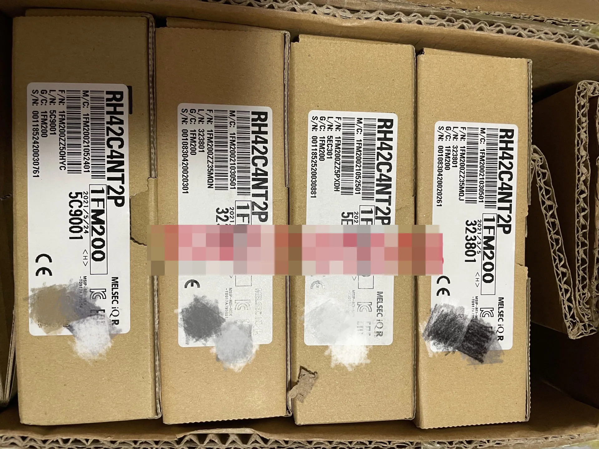 

1 шт. новый оригинальный RH42C4NT2P