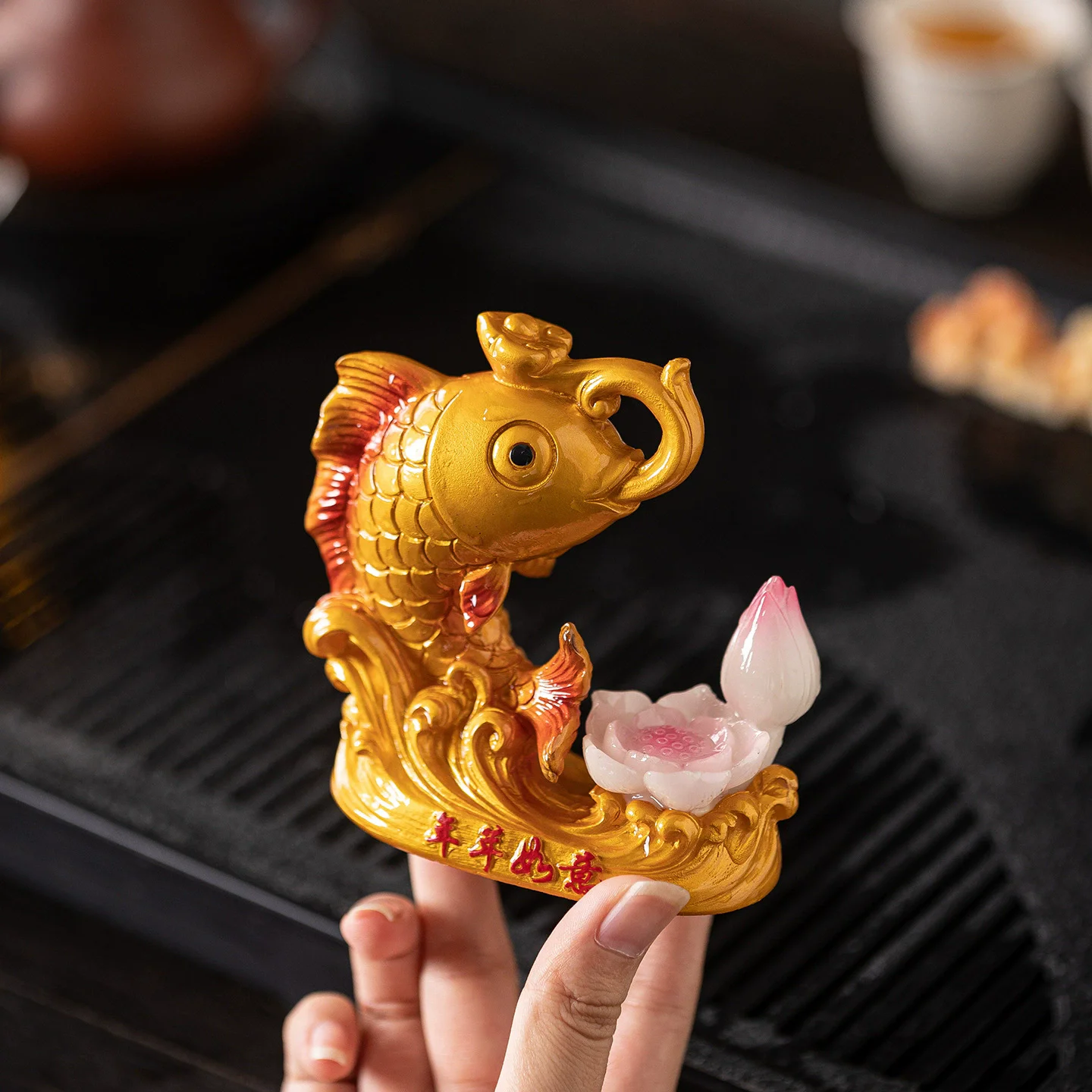 Color Changing Koi & Goldfish Tea Pet, "Yearly Luck" Ceramic Ornament for Tea Table, Raisable Tea Art Decor, Gift for Tea Lovers