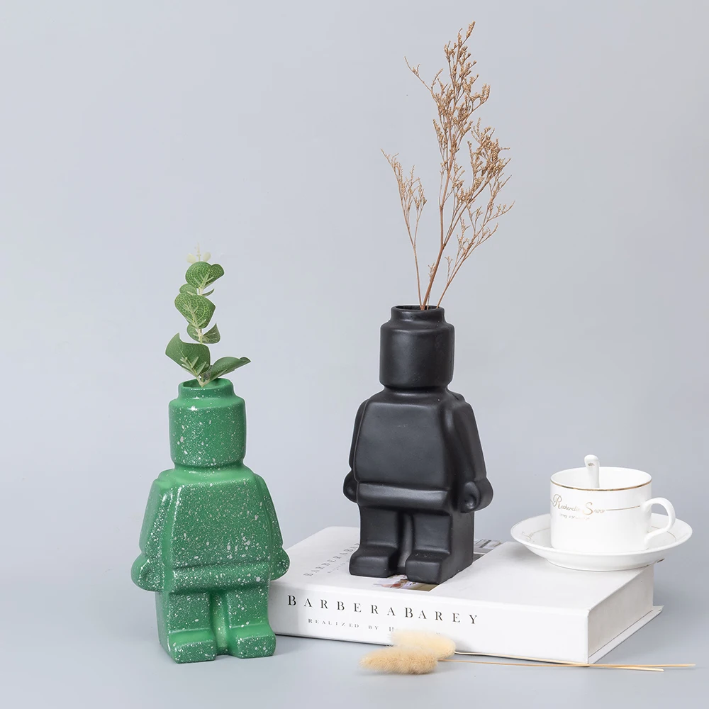 Nordic Style Ceramic Robot Vase Indoor Flower Pot Modern Home Interior Decoration White Goods Decoration Office Desk
