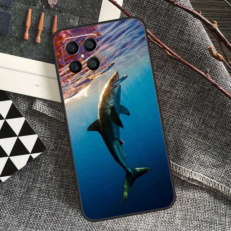Ocean Shark Tooth Design Fish Case - Stylish Protective Cover