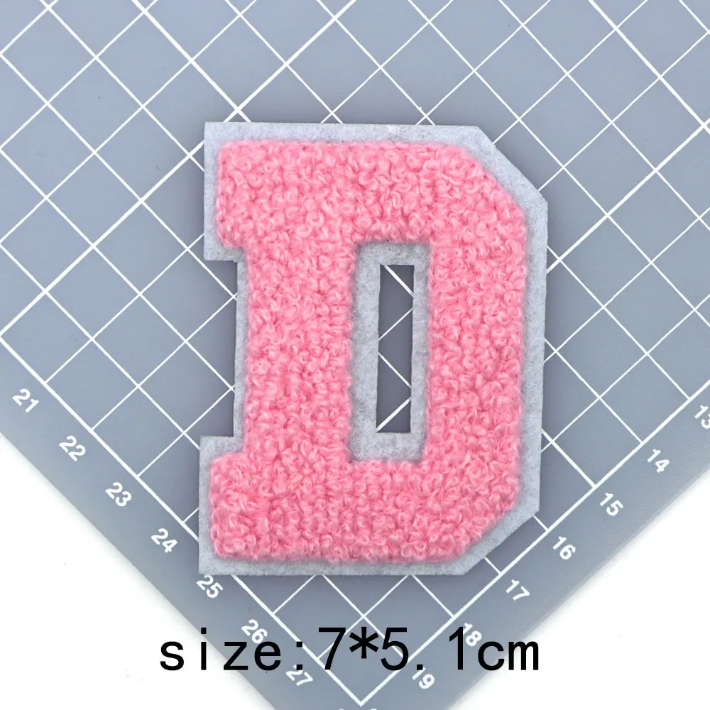 1pc A-Z rosa Chenille Stickerei Buchstaben Alphabet Eisen auf Patches für Kleidung Applique DIY benutzer definierte Name Abzeichen Dekor Aufkleber – Detail 8