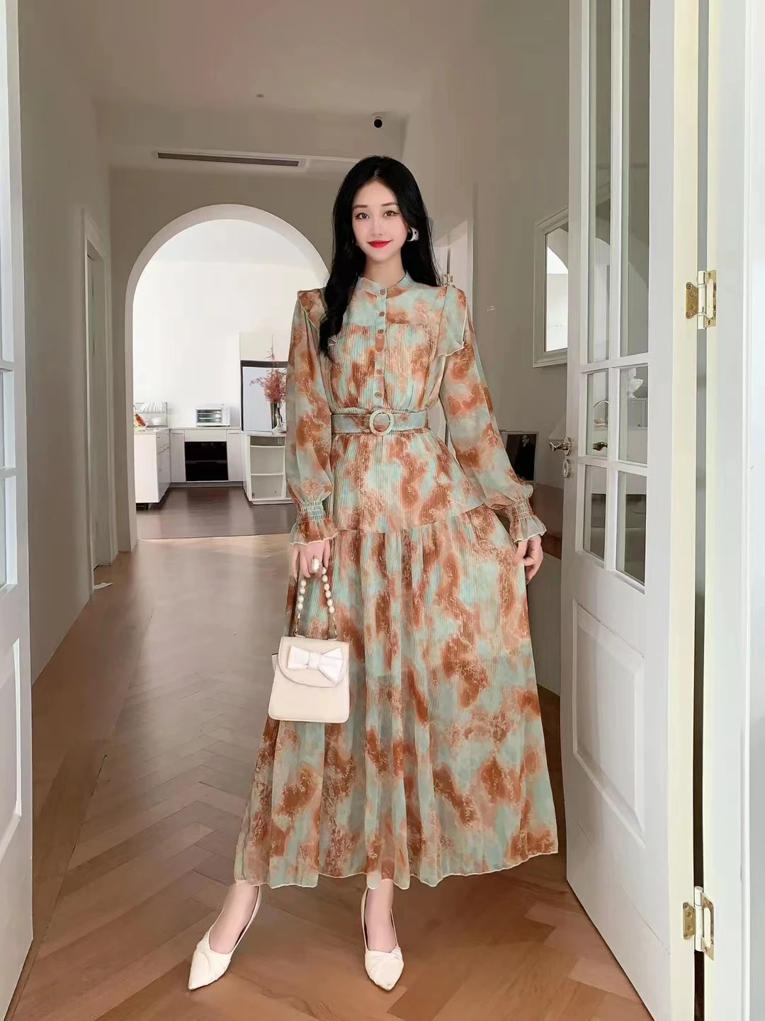 2023 New Spring Autumn Women Long Sleeve Belt Slim Long