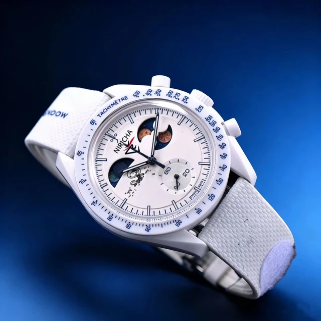 Reloj de Cuarzo Cronógrafo Snoopy 4
