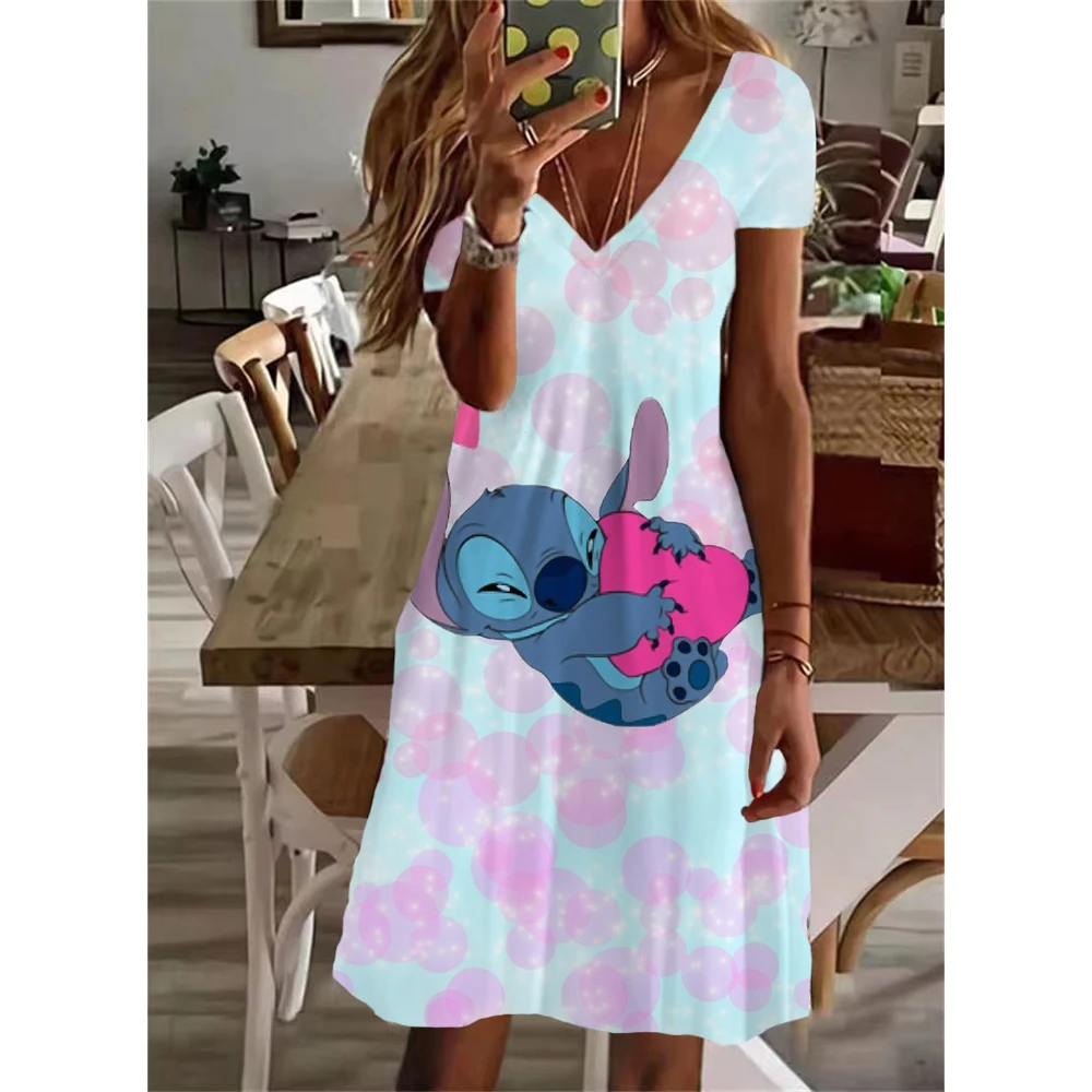 thumbnail image 1 of Vestido elegante informal con cuello en V y largo hasta la rodilla con estampado de Lilo y Stitch de Disney para mujer de verano Y2K 2024, 1 of 5