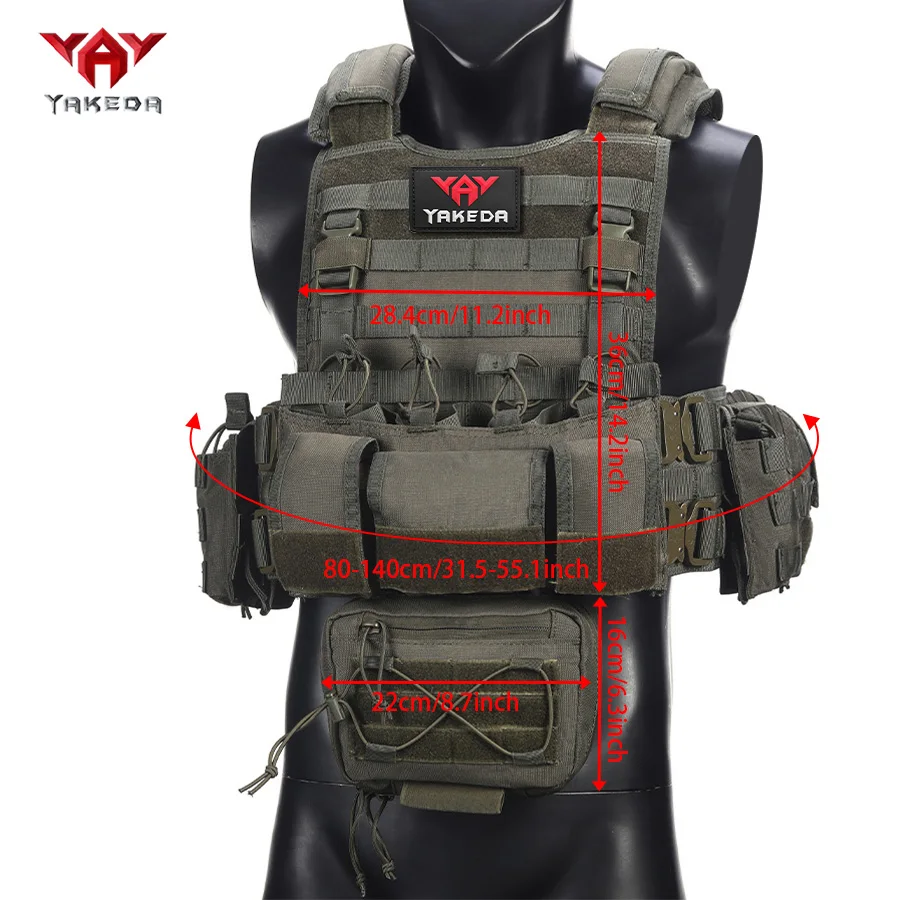 Hunting Vest with Triple Equipment Bag for Outdoor Use