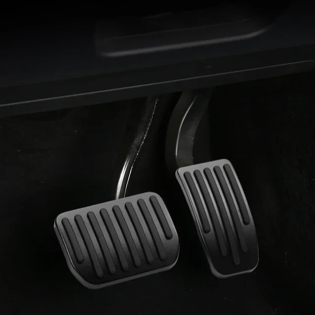 현대적인 주행을 위한 Futhope 자동차 풋 페달 패드 커버