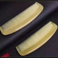 Peigne à cheveux en corne de bœuf naturel, coiffure, mini, document aléatoire, massage, style anti-léges, soins de santé, naturel, ergonomique, portable 2