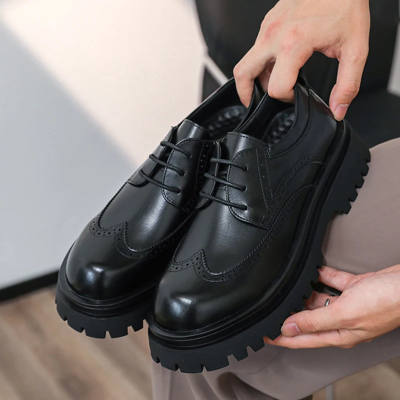 British Style Men's Block Shoes Thick Soled Durable for Office Interviews Formal Shoes Retro Brown Men's Shiny Leather Shoes3846