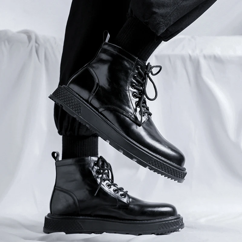 2023 new men's leather boots winter England biker leather boots men's Martin boots men's mid-calf boots large size