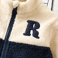 Lässiges Sweatshirt für Jungs – Bild 3