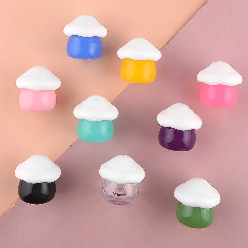 60pcs Mini Mushroom Shaped Cream Jar Travel Makeup Container 10g Empty Clear Lip Balm Jars With Lids Cosmetics Storage Jar
