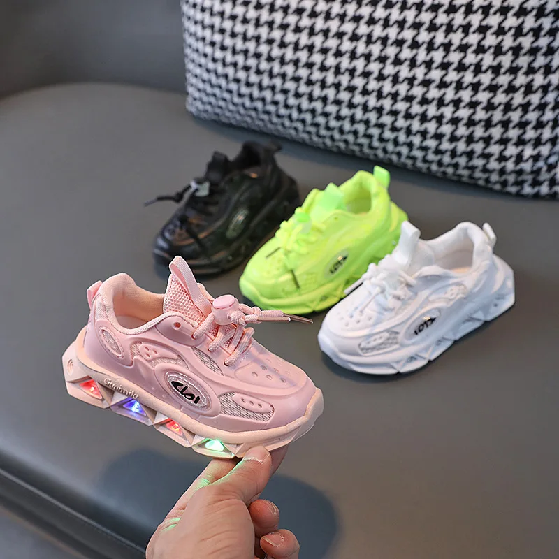 

Solid LED Lighted Fashion Baby Girls Boys Shoes Hot Sales Glowing Infant Tennis Classic Sports Toddlers Excellent Baby Sneakers