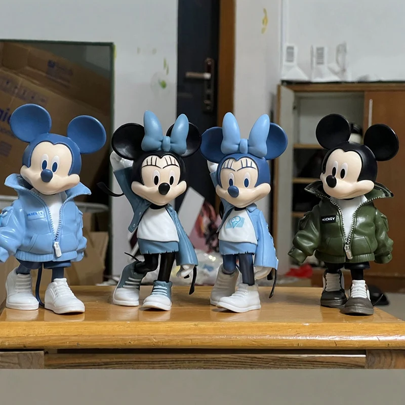 Figurines Mickey Minnie Streetwear - Collection Disney Unique