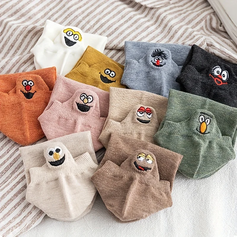 

10 Pairs of Shallow Mouthed Boat Socks, Cotton Blend, Cartoon Cartoon, Smiling Face, Personalized and Fun Embroidered Socks