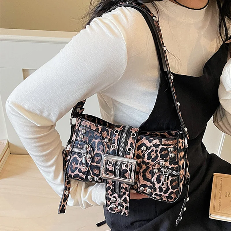 Borsa a Tracolla da Donna Stile Punk, Borsa a Spalla in Pelle PU con Borchie, Piccola Borsa Trendy Sottobraccio, Bolso Mujer, Сумка - immagine 4
