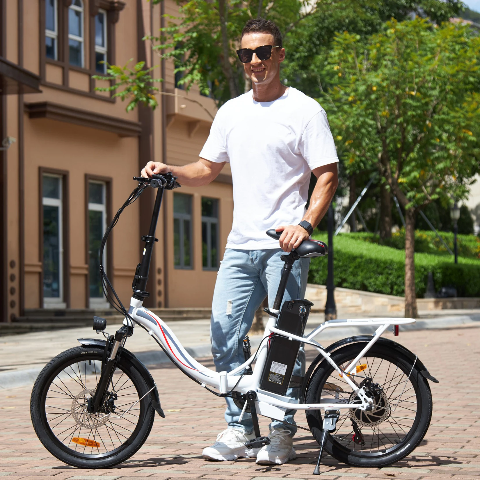 20'' Step-Through Cruiser Folding Eletric Bike with 500W Powerful Motor 48V 10.4Ah 499.2Wh Removable Battery, , 7-speed System,