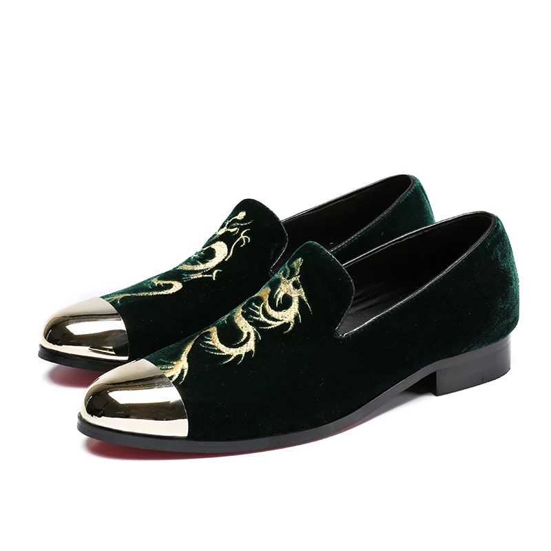 

Лоферы мужские замшевые с круглым носком, на плоской подошве, с вышивкой