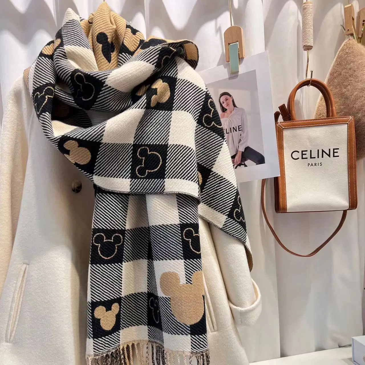 New Anime Mouse Scarf Winter Mickey Mouse Head Scarf Women's Shawl Retro Dress Fashion Checkered Scarf Girl Gift 2025 6