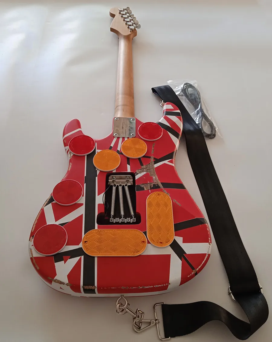 Roasted maple Heavy Relic Electric Guitar/Red Body/Decorated With Black And White Stripes/